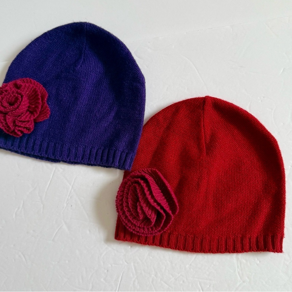 Kid's Little Girls Purple and Red Knit Beanie Hat Set with Flower Accent OS